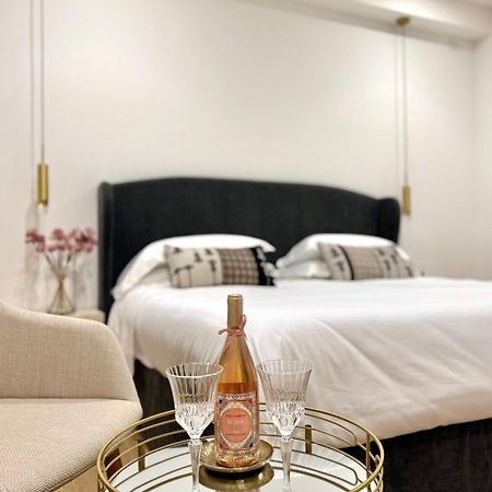 Feel Boutique Rooms Oristano Buitenkant foto
