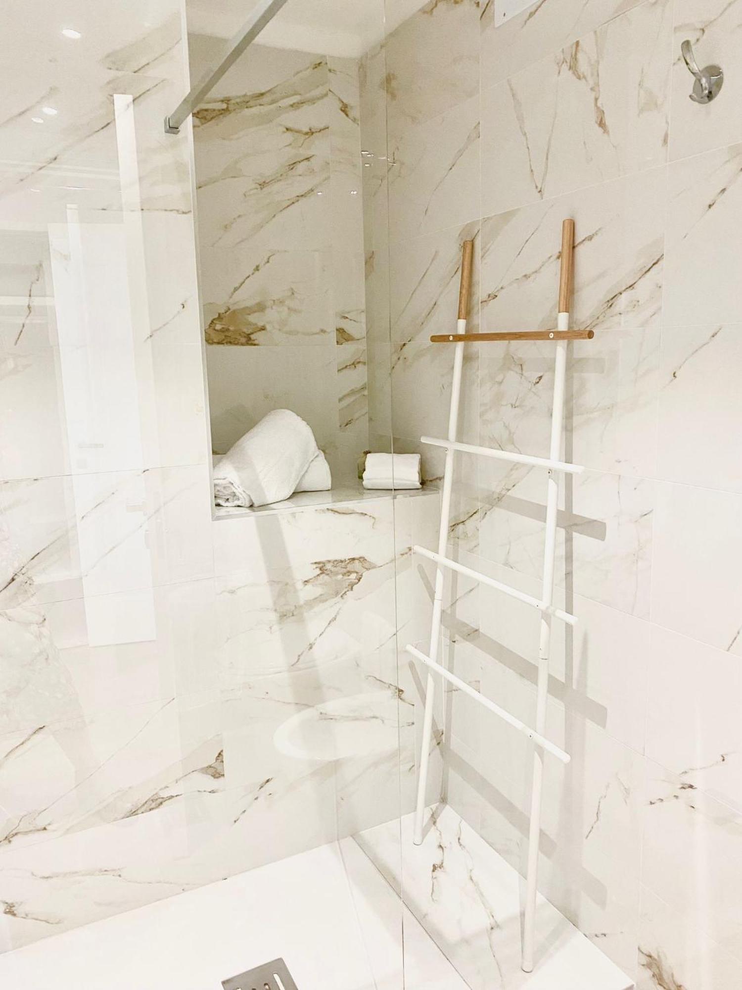 Feel Boutique Rooms Oristano Buitenkant foto
