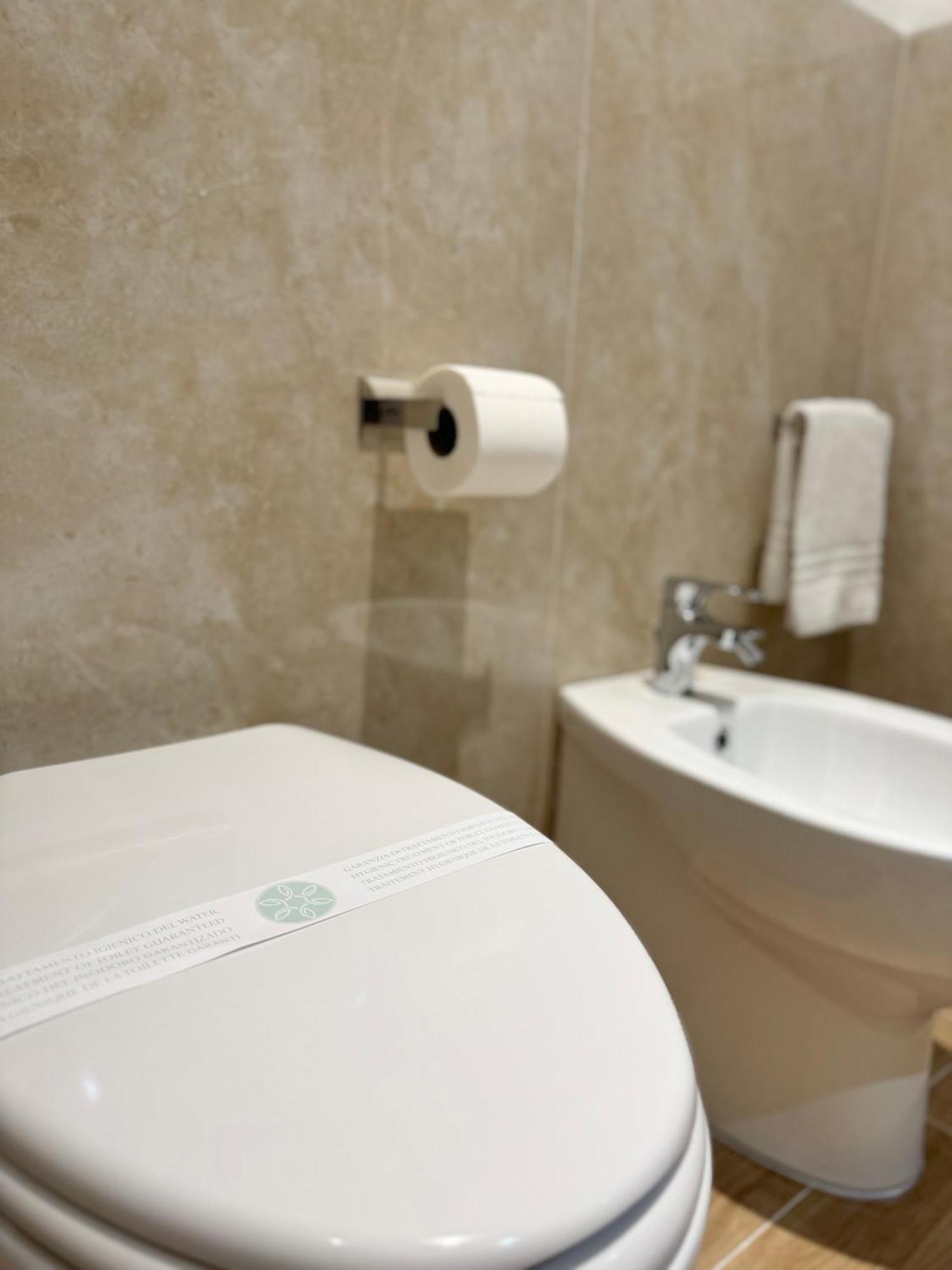 Feel Boutique Rooms Oristano Buitenkant foto