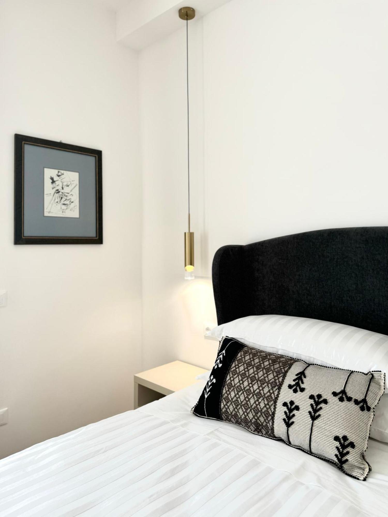 Feel Boutique Rooms Oristano Buitenkant foto