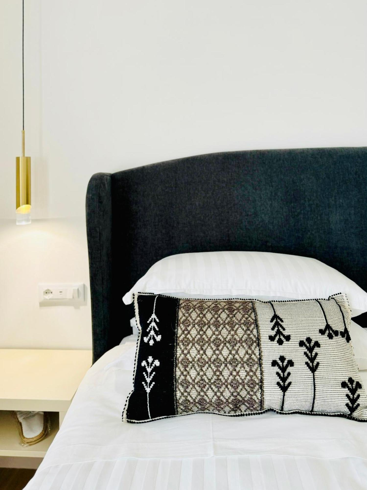Feel Boutique Rooms Oristano Buitenkant foto